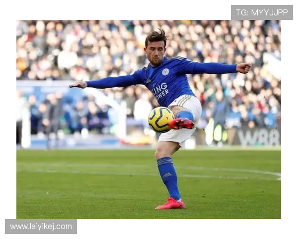 奇尔韦尔:提升球队整体防守能力的重要因素与表现分析 奇尔韦尔:提升球队整体防守能力的重要因素与表现分析