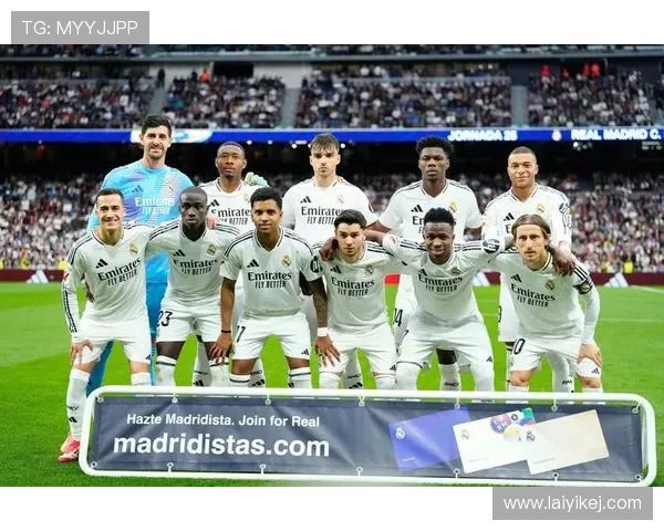 皇马欧冠争冠形势面临考验,对赛季关键走势逐步产生影响 皇马欧冠争冠形势面临考验,对赛季关键走势逐步产生影响