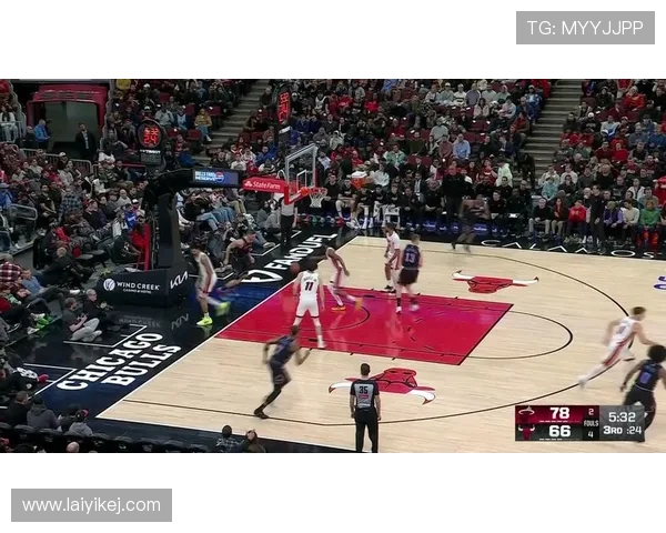 武切维奇篮下单打效率提升，拉开内线对抗差距